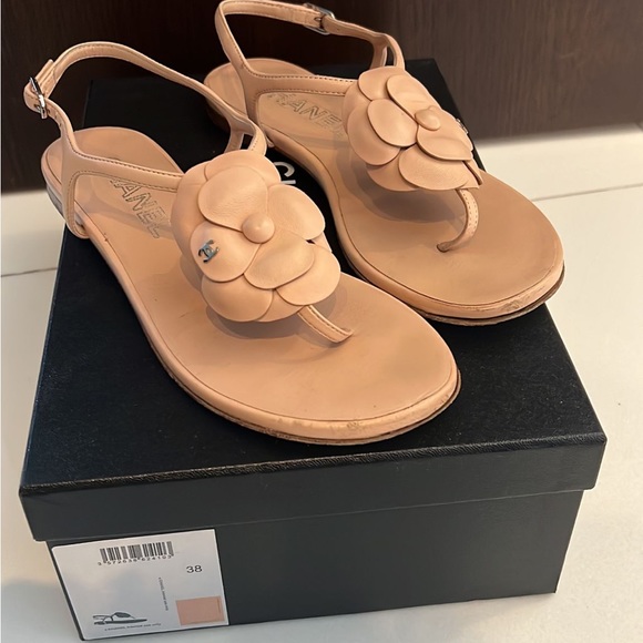 Chanel sandals - Picture 2 of 4